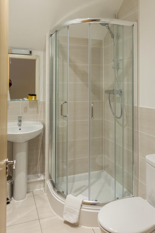 Aparthotel Stanshawe Court Reading Esterno foto