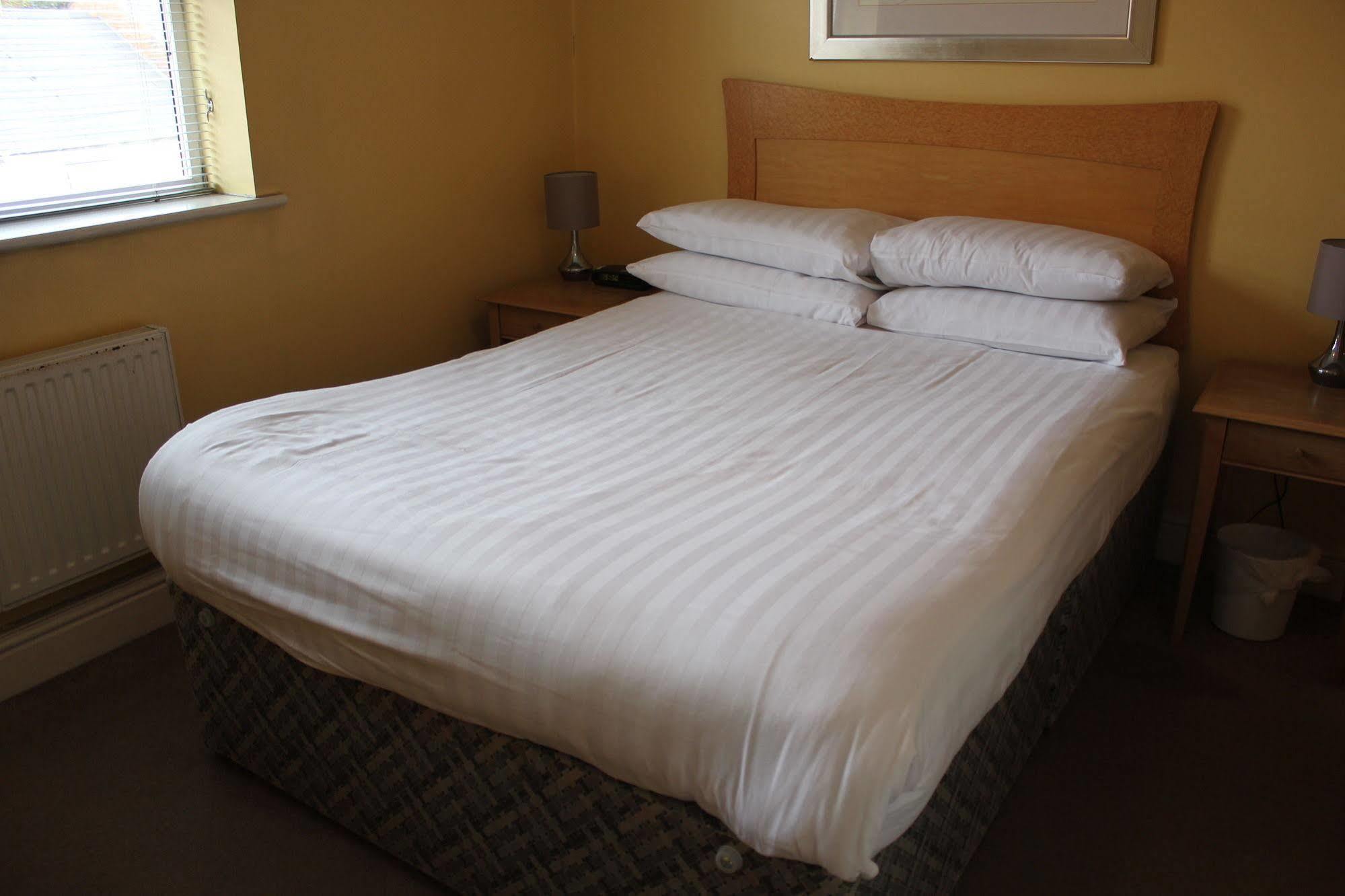 Aparthotel Stanshawe Court Reading Esterno foto