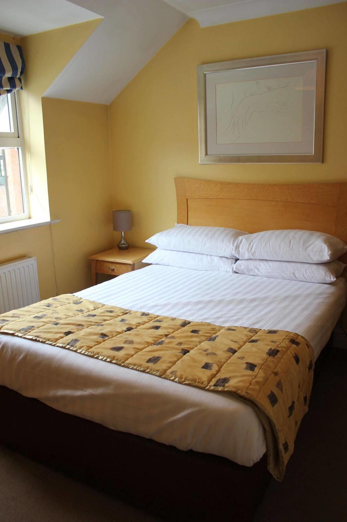 Aparthotel Stanshawe Court Reading Esterno foto